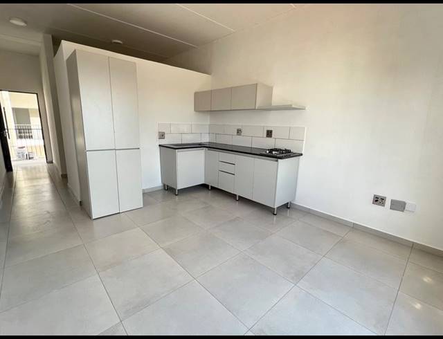 1 BEDROOM APARTMENT FOR SALE IN FERNDALE